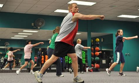 W jaki sposób regularnie uprawiana aktywność fizyczna może działać na stan zdrowotny? zobacz teraz listopad