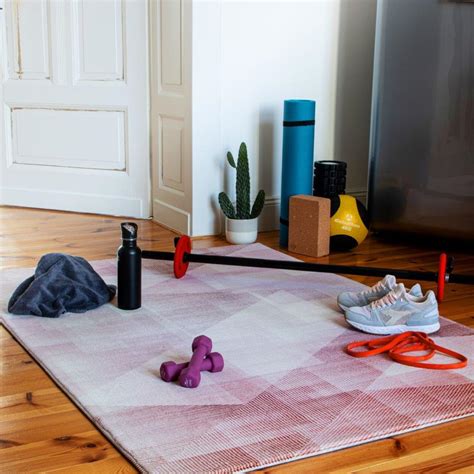 Kup najwłaściwszy dywan do swojego domu! Wybierając wycieraczki najlepszej jakości zadbaj o posadzki w Twoim apartamencie na wiele lat! zobacz październik 2021