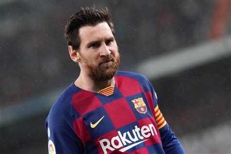 Messi Leo nie jest już zawodnikiem FC Barcelony! Jeden z najlepszych piłkarzy w historii futbolu przechodzi do PSG!