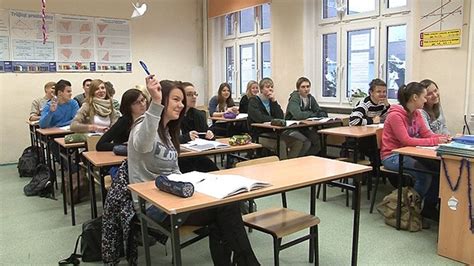 Możesz sprawdzić jaką szkołę wyższą wybrać, jeżeli chcesz iść na studia w Łodzi!
